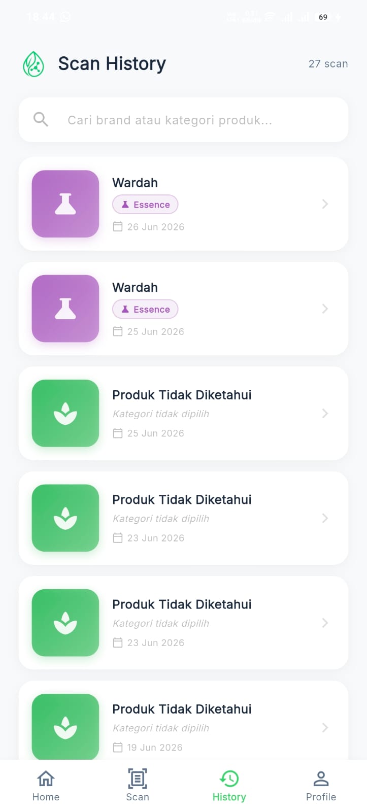 Dermify scan history screen