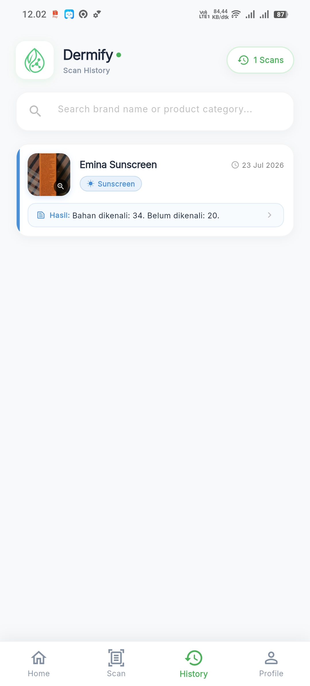 Dermify scan history screen